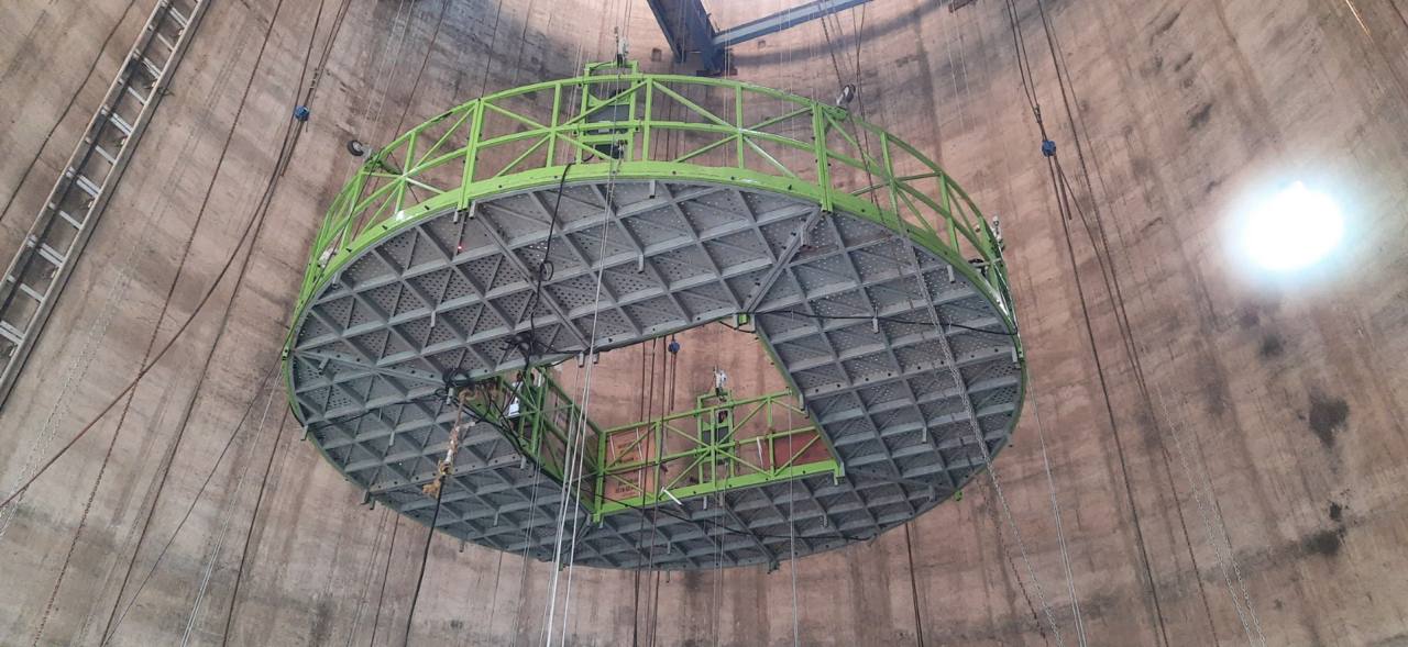 Chimney Suspended Platform